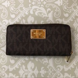 MK wallet